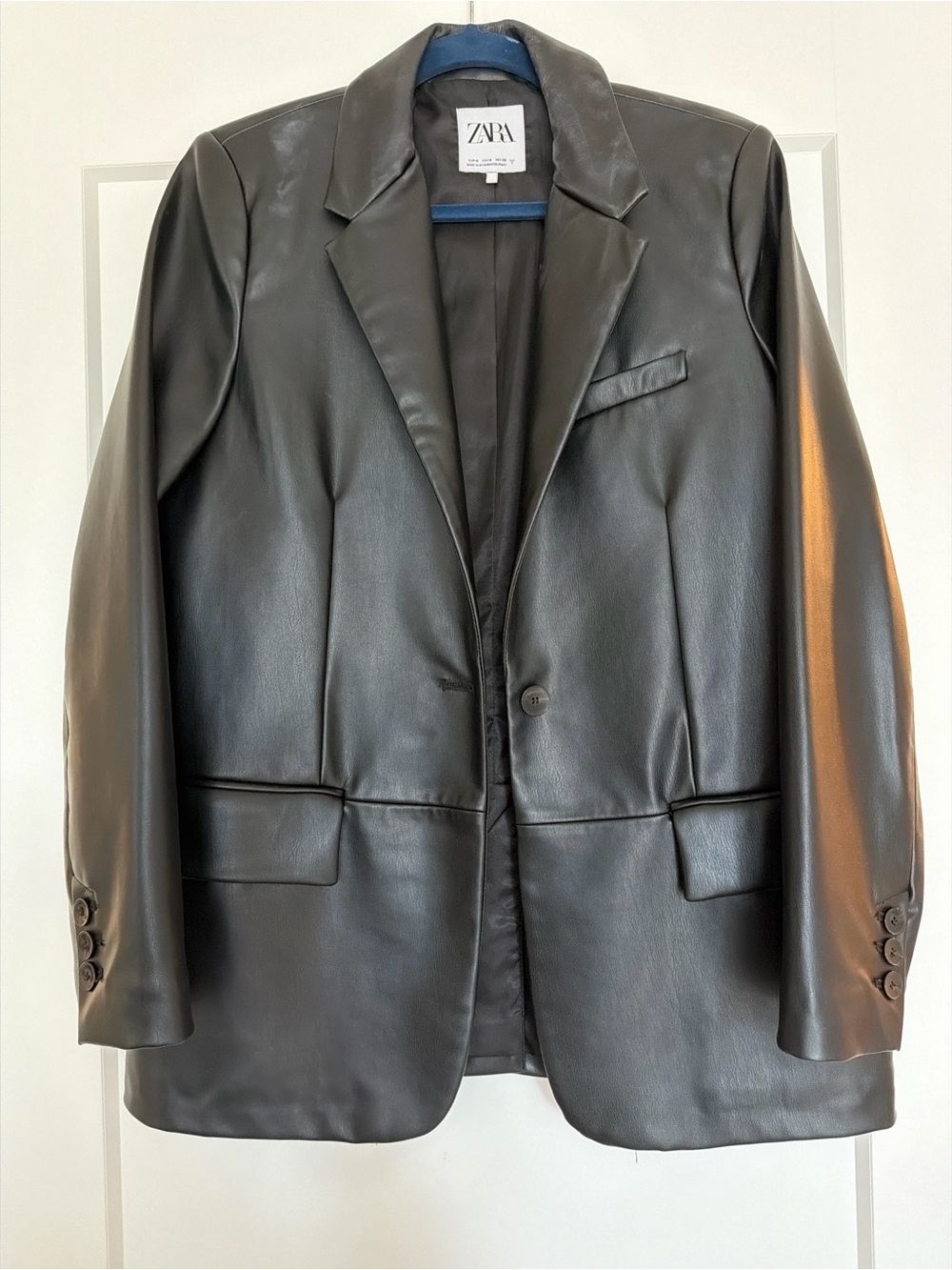 Zara Men’s Black Faux Leather Blazer Sport Coat